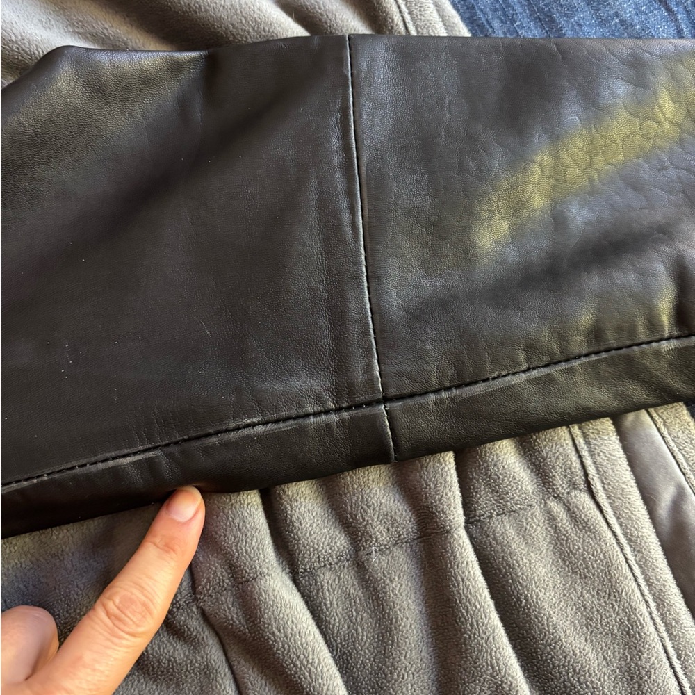 Barneys Original Women's Cropped Black Leather Biker Jacket - Picture 15 of 16